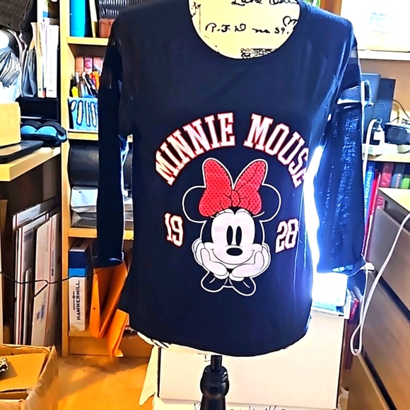 DISNEY Minnie Mouse black tee with 3/4 sleeve mesh detail size Medium - Picture 2 of 10